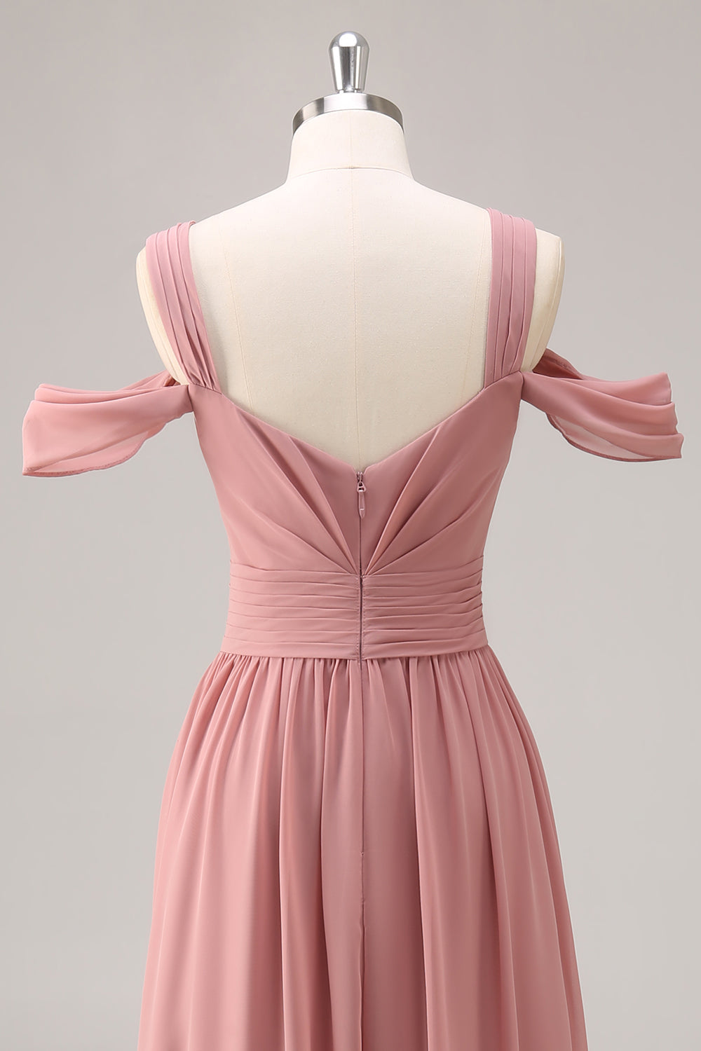 Dusty Rose Kalte Schulter Chiffon Gerafftes Langes Brautjungfernkleid mit Schlitz