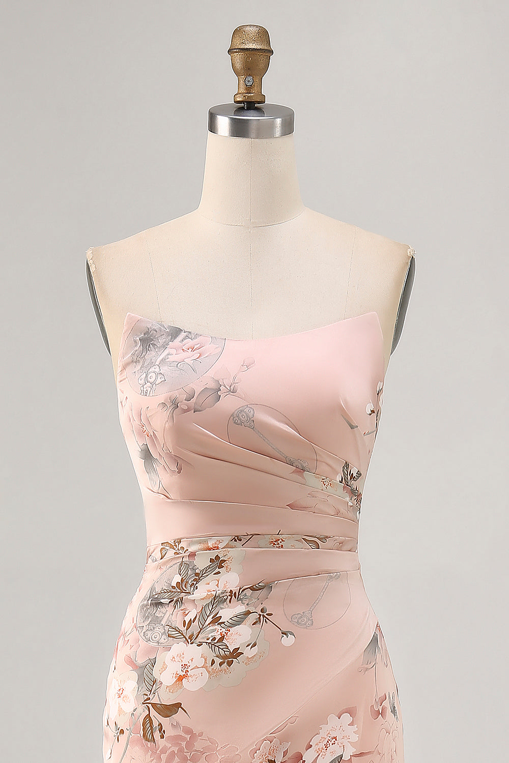 Blush Blumen Trägerloses Etui Brautjungfernkleid mit Schlitz