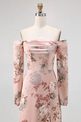 Blush Blumen Schulterfreies Etui Langes Hochzeitsgastkleid mit Schlitz