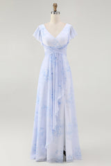 Blaues Blumen-A-Linie Chiffon Langes Brautjungfernkleid mit V-Ausschnitt und Schlitz