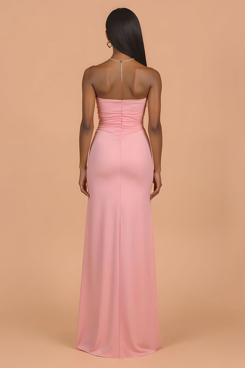 Blush Trägerloses Etui Satin Langes Brautjungfernkleid mit Rüschen