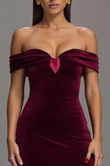 Burgunderrotes Schulterfreies Langes Ballkleid aus Samt mit Schlitz
