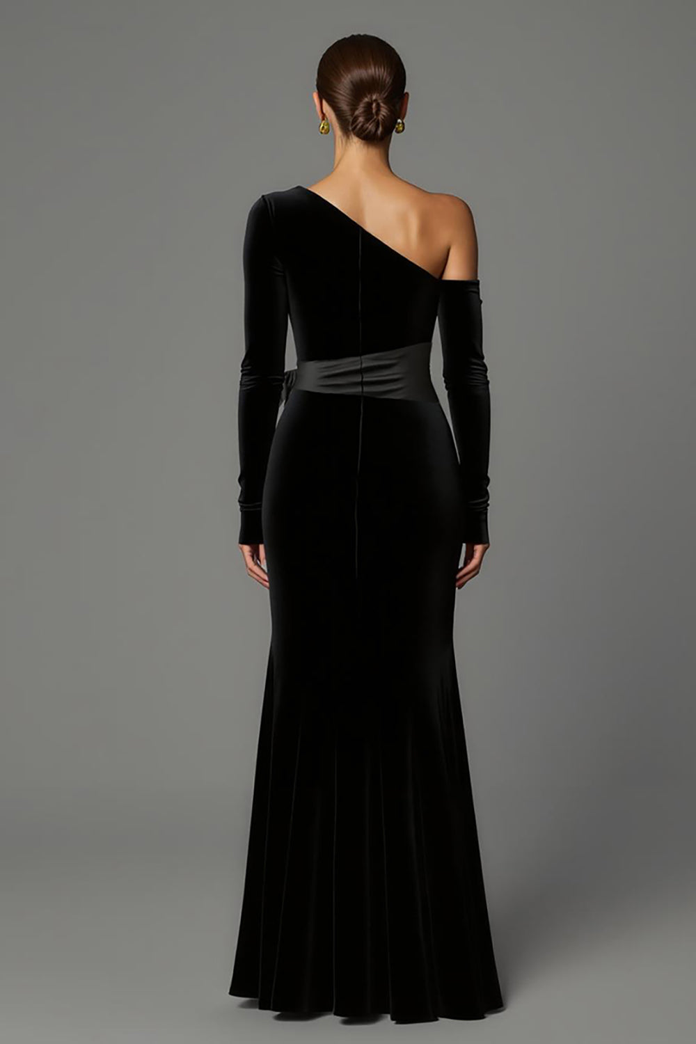 Schwarzes Langes Ballkleid aus Samt mit einer Schulter und Schleife