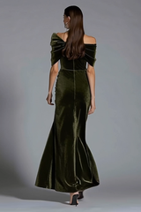 Schulterfreies Olivfarbenes Gerafftes Langes Ballkleid mit Schleife