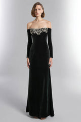 Schwarzes Schulterfreies Festtags Partykleid aus Samt