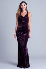 Pflaume Spaghettiträger Etui Ballkleid aus Samt