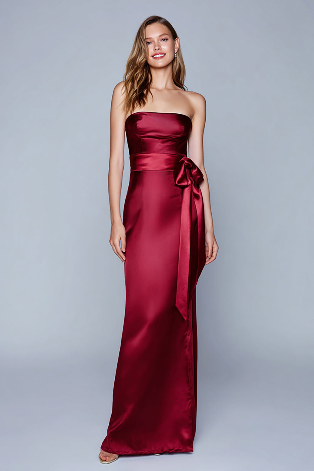 Burgunderrotes Satin Trägerloses Langes Etui Ballkleid mit Schärpe