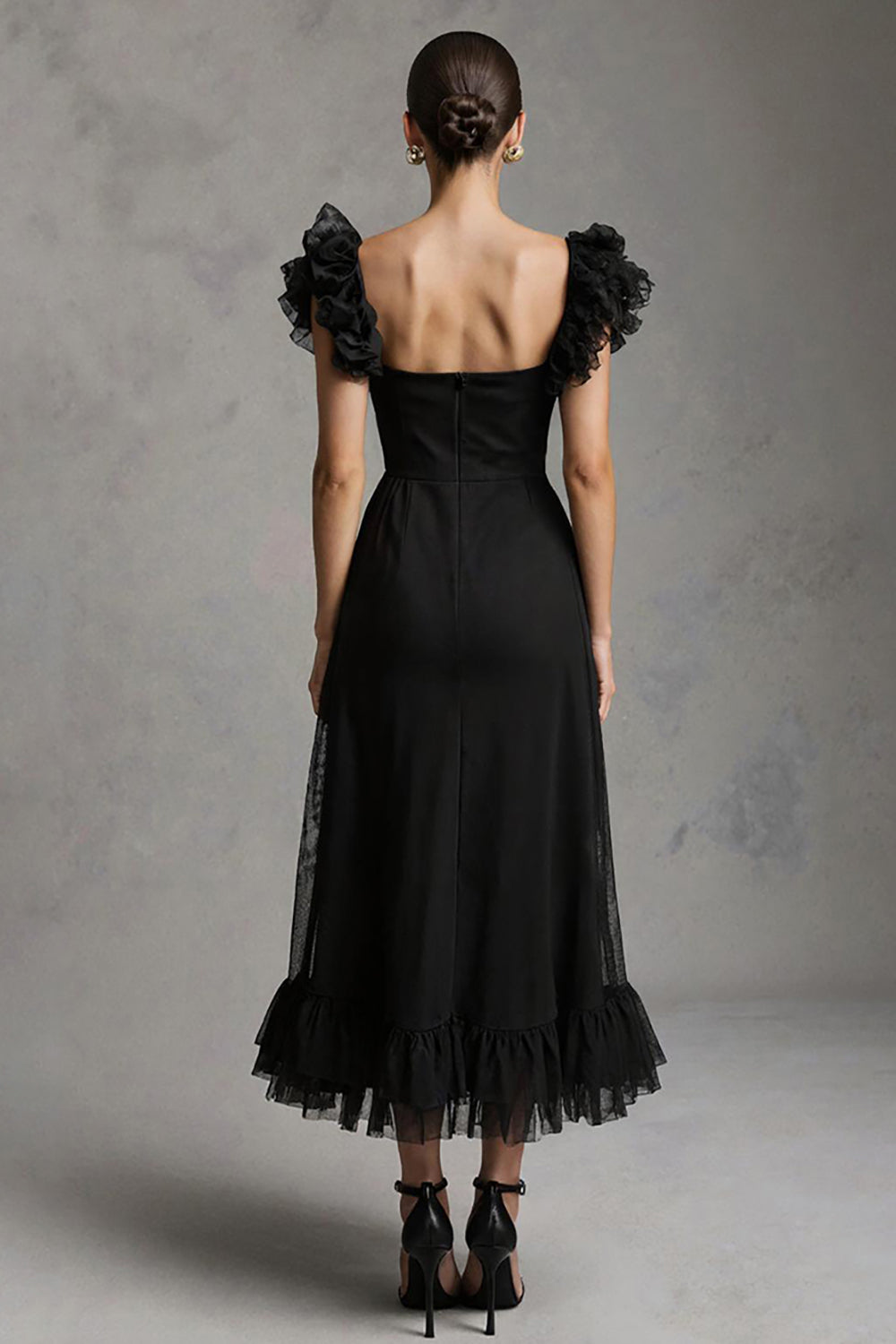 Schwarzes Maxi Ballkleid in A-Linie mit quadratischem Ausschnitt und Rüschen