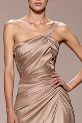 Champagner Langes Abendkleid aus Satin mit Rüschen