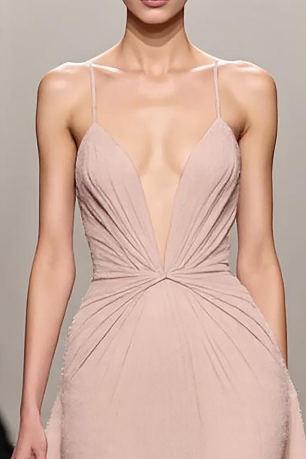 Elfenbein Langes Gerafftes Abendkleid aus Satin mit Spaghettiträgern