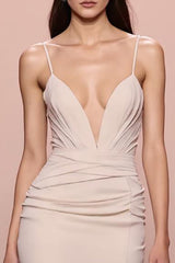 Elfenbein Gerafftes Abendkleid aus Satin mit Schlitz