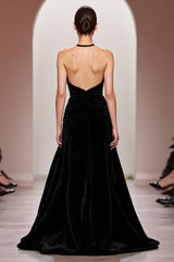 Schwarzes Langes A-Linie Abendkleid aus Samt mit Neckholder
