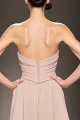 Champagner Trägerloses Gerafftes Maxi Abendkleid aus Satin
