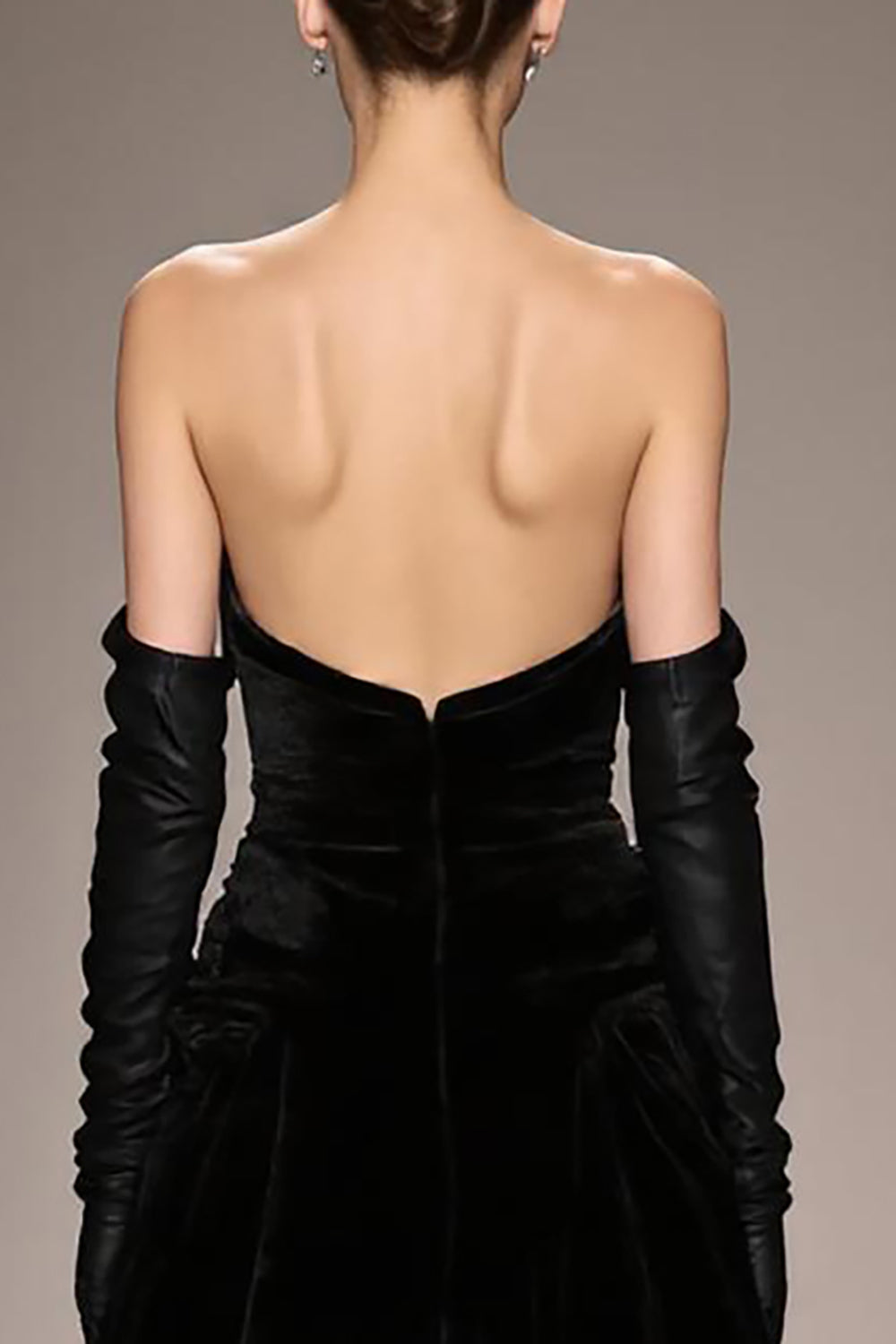 Schwarzes Trägerloses Langes Abendkleid aus Samt
