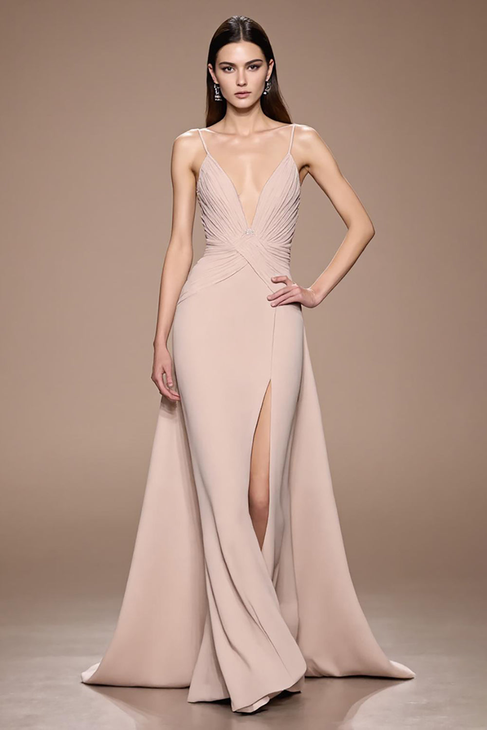 Champagner Maxi Abendkleid aus Satin mit Rüschen und Schlitz in A-Linie