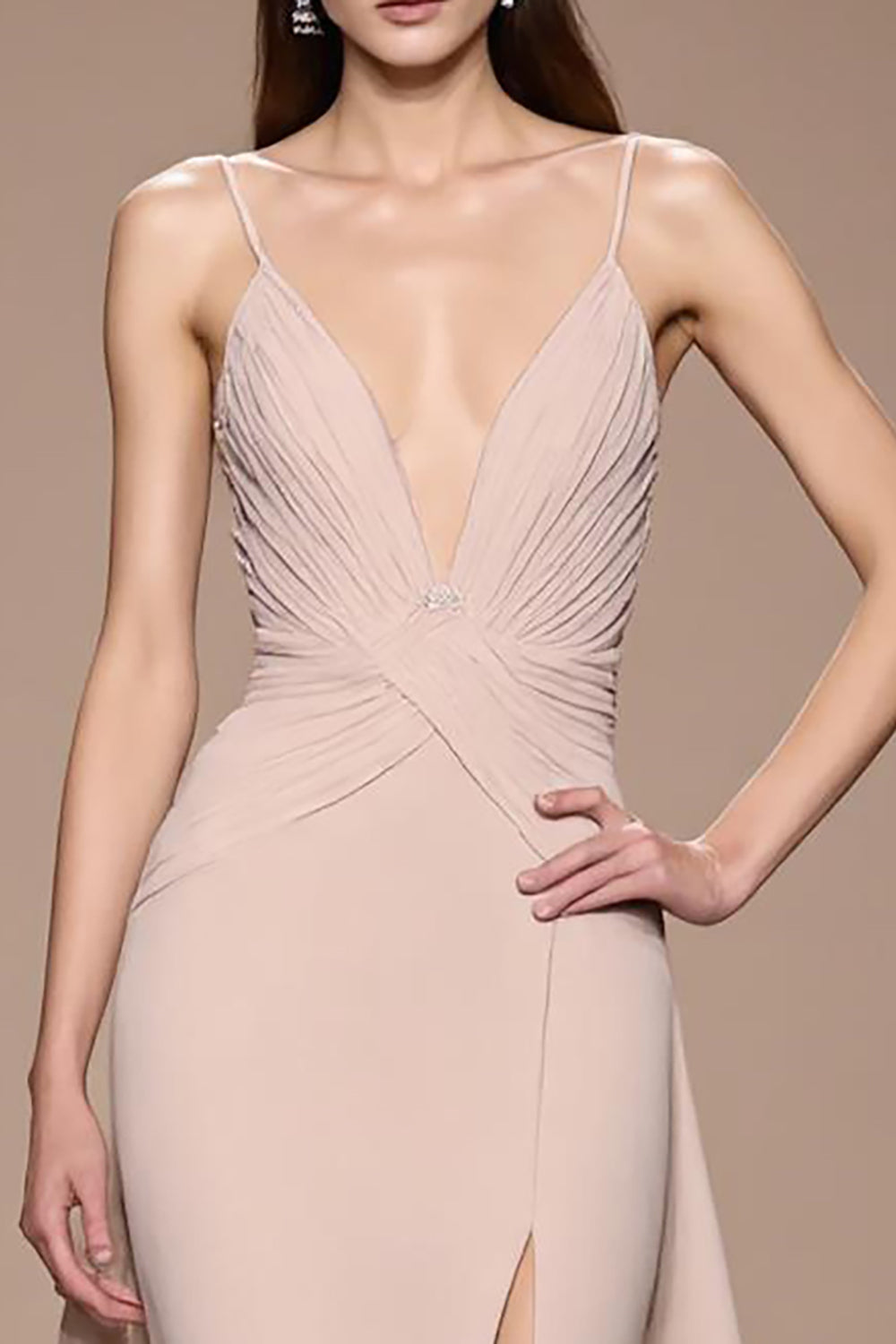 Champagner Maxi Abendkleid aus Satin mit Rüschen und Schlitz in A-Linie