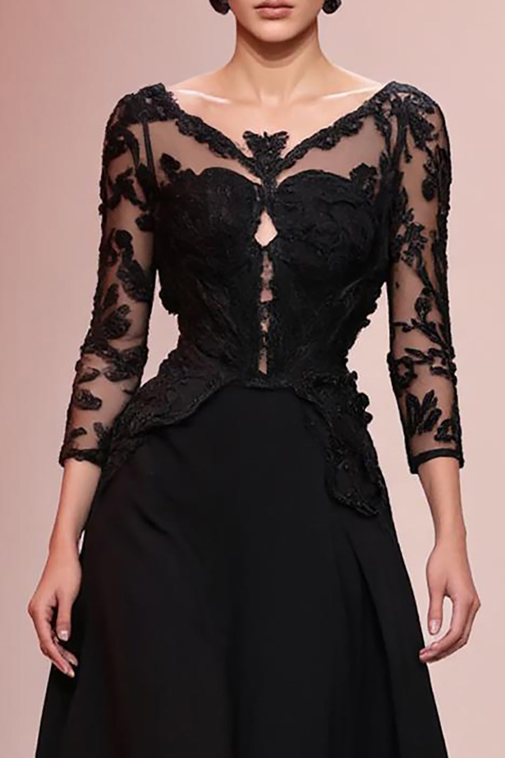 Schwarzes Langes Abendkleid in A-Linie mit Applikation und Spitze
