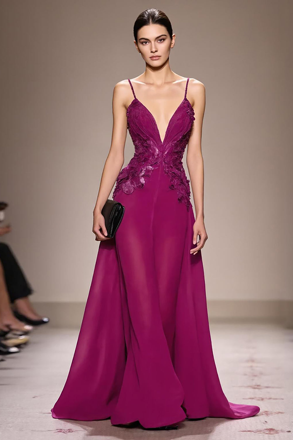 Pflaume Appliziertes Abendkleid in A-Linie mit Spaghettiträgern