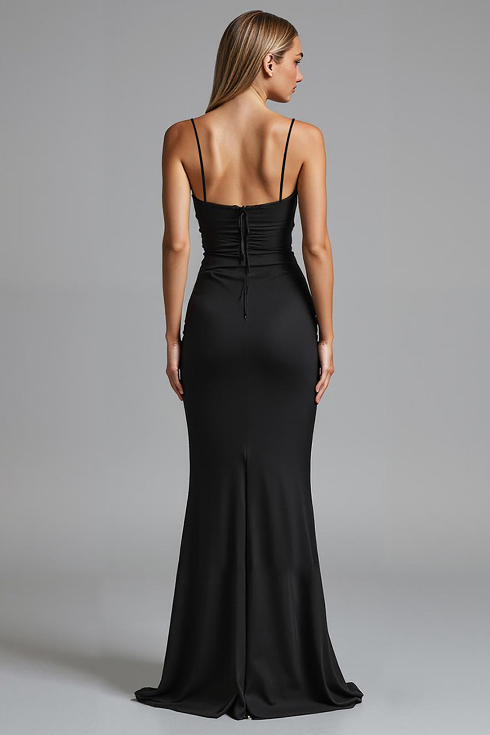 Spaghettiträger Schwarzes Strecth Satin Meerjungfrau Abendkleid mit Rüschen