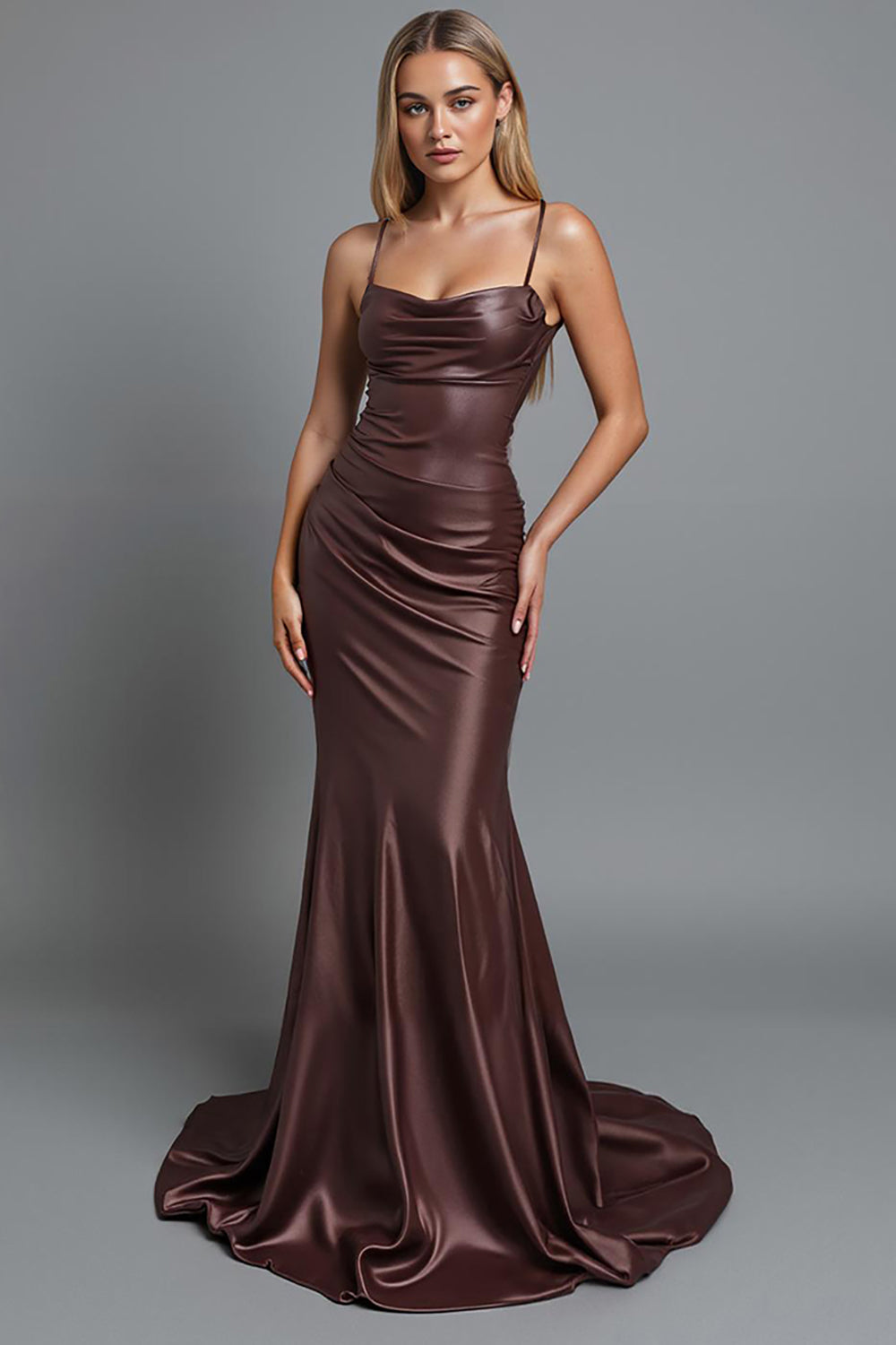 Kaffee Satin Gerafftes Meerjungfrau Spaghettiträger Langes Abendkleid
