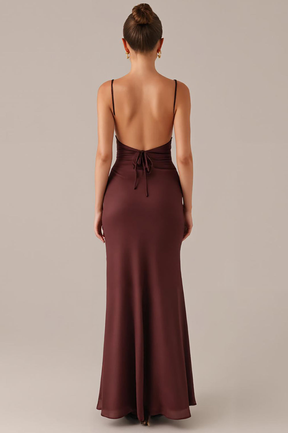 Braunes Etui Abendkleid mit Spaghettiträgern