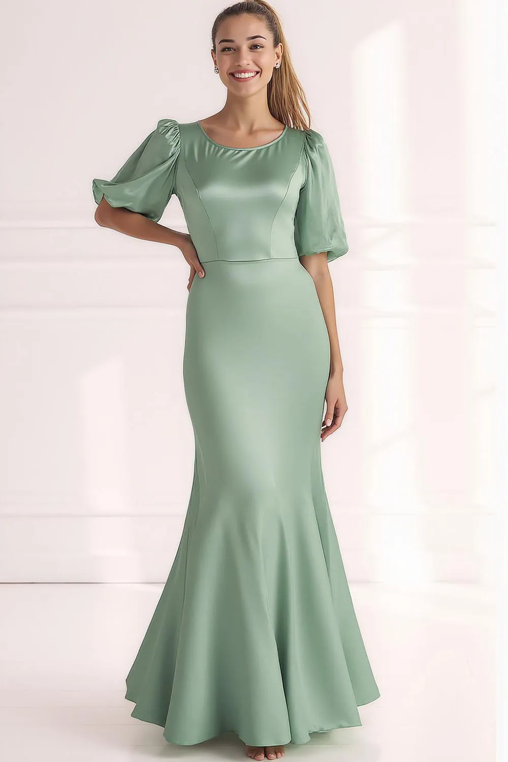 Champagner Meerjungfrau Satin Langes Ballkleid mit kurzen Ärmeln