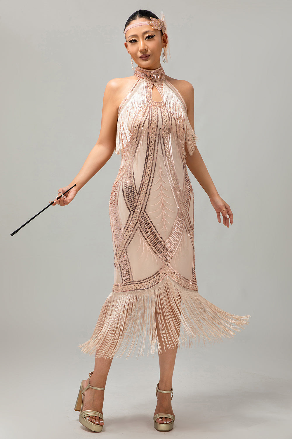 Champagner Halfter Pailletten Kleid mit Schlüsselloch und Fransen aus den 1920er Jahren