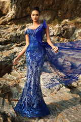 Glitzerndes Königsblaues Meerjungfrauen Abendkleid mit Luftschlange