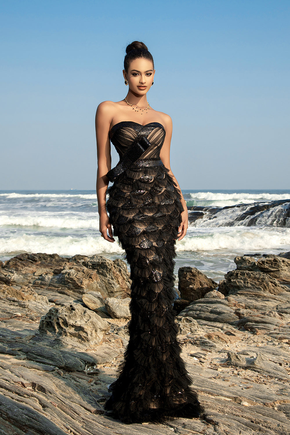 Trägerloses Schwarzes Meerjungfrauen Abendkleid