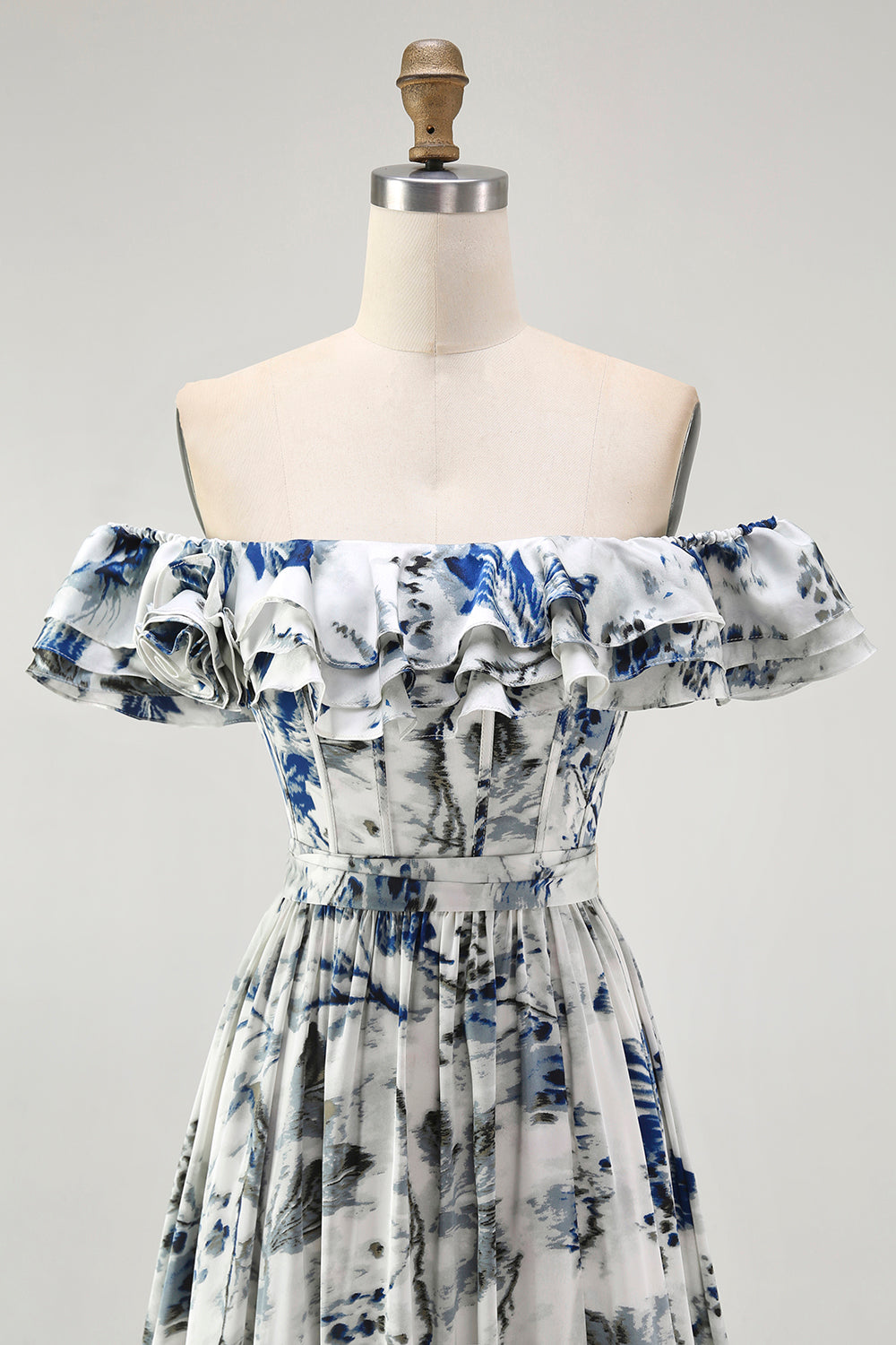 Blaues A-Linie Schulterfreies Geblümtes Brautjungfernkleid mit Rüschen