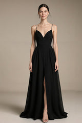 A Linie Schwarzes Abendkleid mit V-Ausschnitt und Schlitz
