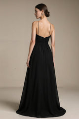 A Linie Schwarzes Abendkleid mit V-Ausschnitt und Schlitz