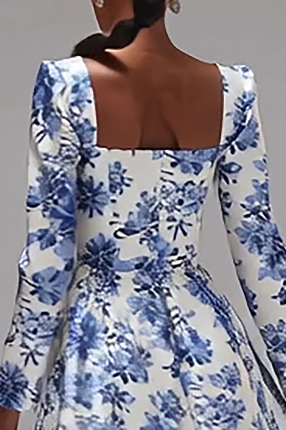 Weiße und blaue Blume A-Linie Partykleid mit quadratischem Ausschnitt
