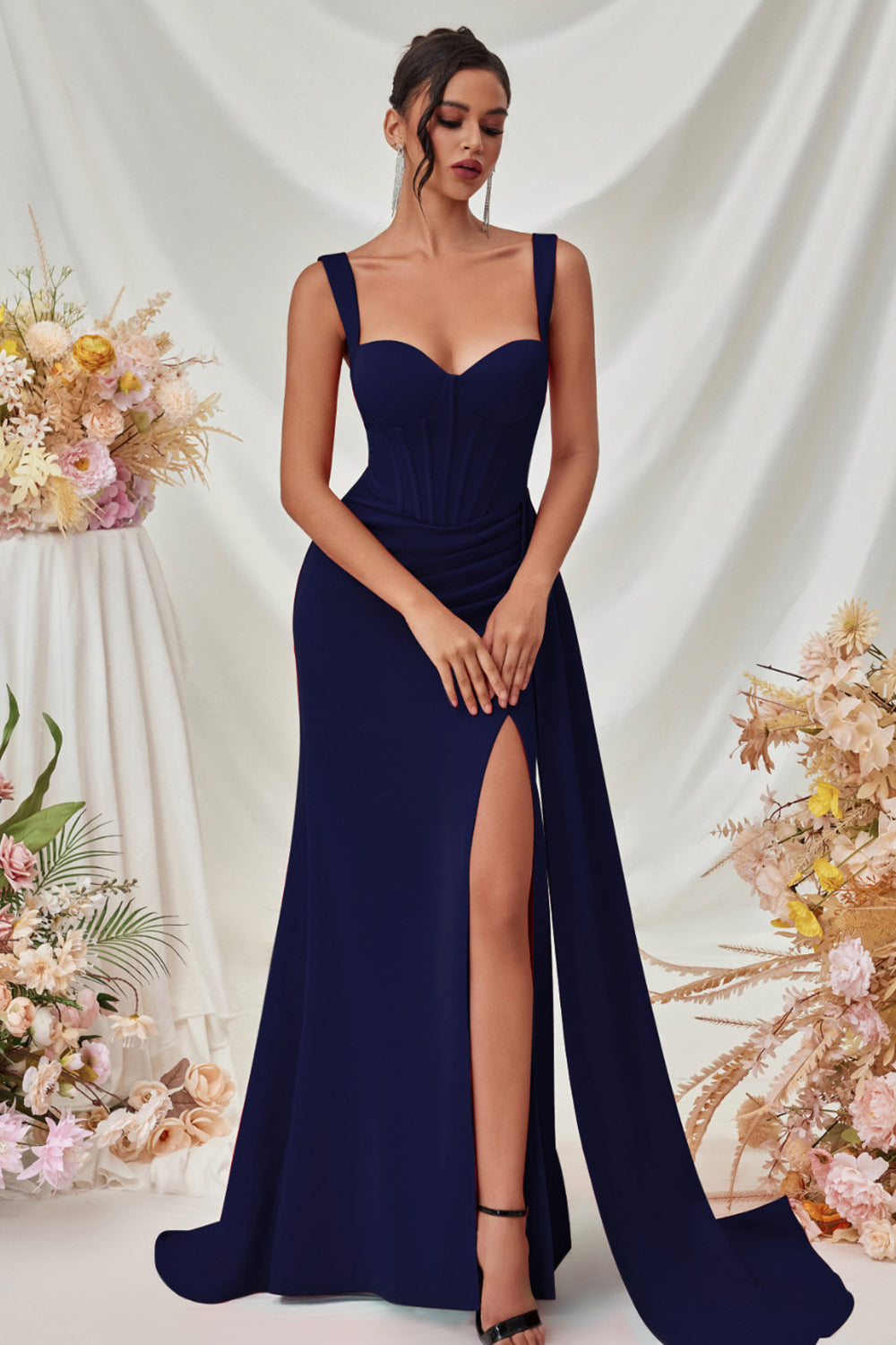Maxi Träger Meerjungfrau Schwarzes Ballkleid mit Schlitz