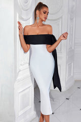 Weißes und Schwarzes Figurbetontes Schulterfreies Langes Ballkleid mit Schlitz