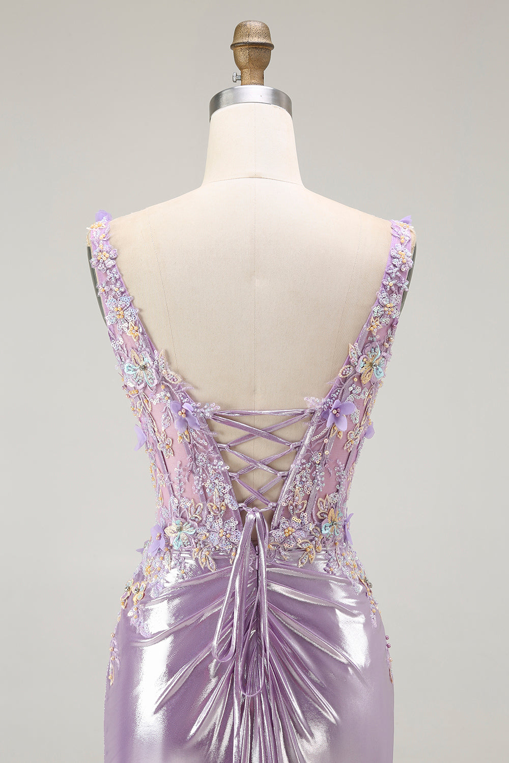 Lila Meerjungfrau Spaghettiträger Appliziertes Perlenbesetztes Langes Ballkleid mit Schlitz