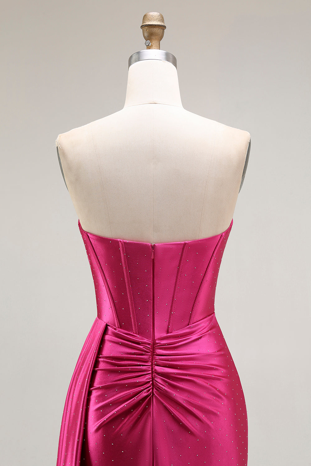 Glitzerndes Fuchsia Meerjungfrau Herzausschnitt Perlenbesetztes Plissiertes Langes Ballkleid mit Schlitz
