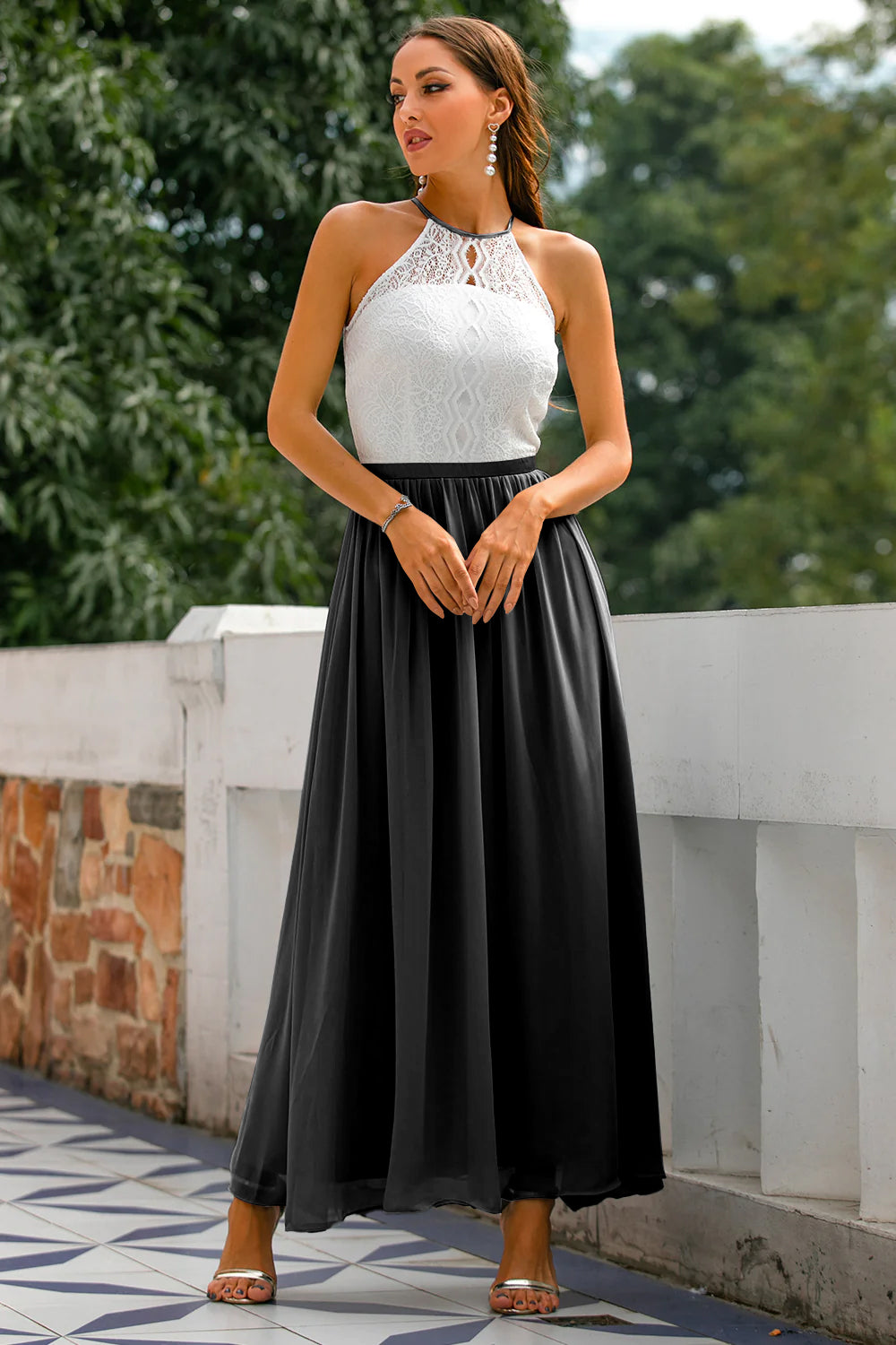 Dämmerung Offener Rücken Hochzeitsgast Kleid