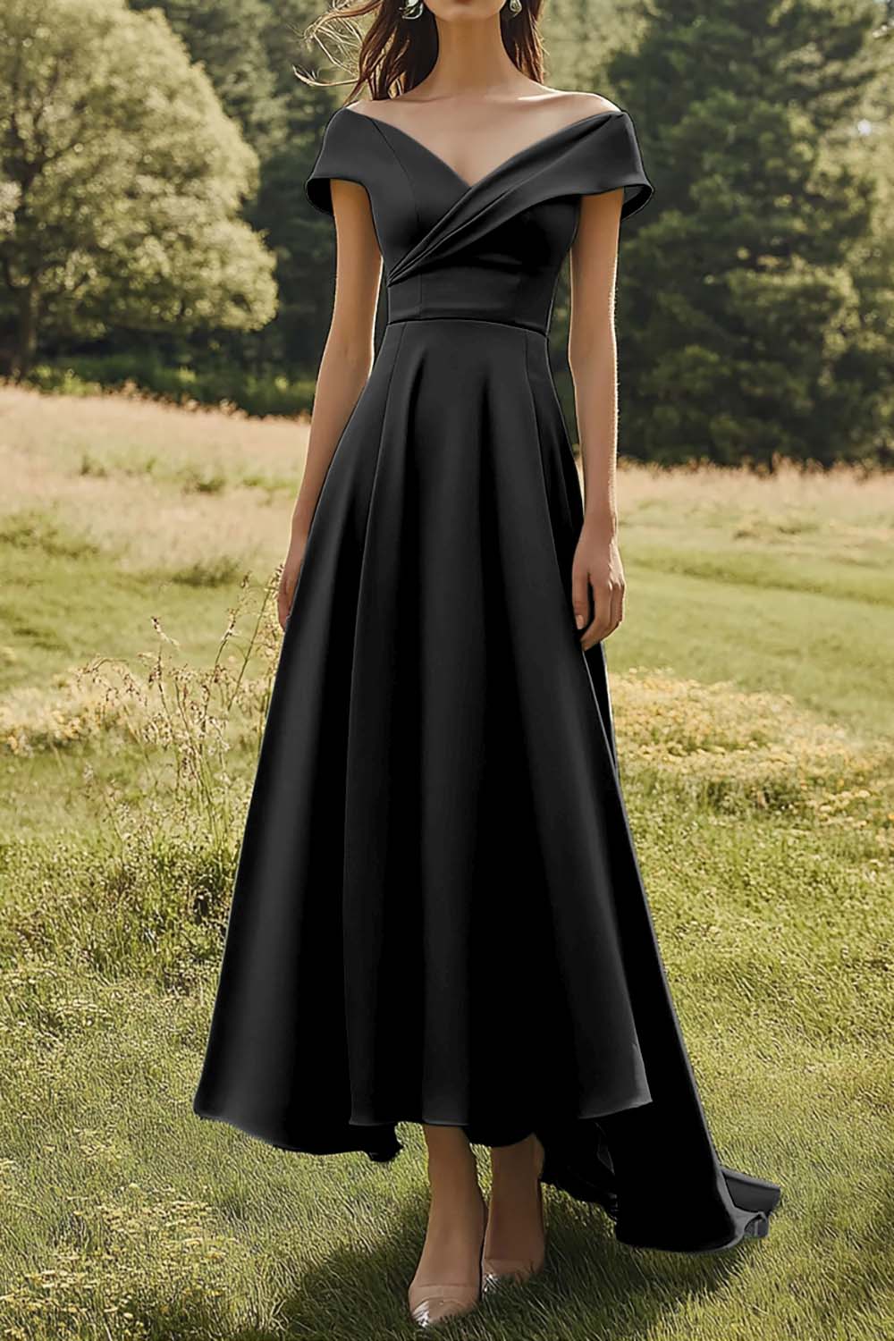 Sage Schulterfreies Schlankes Ballkleid mit Breitem Saum