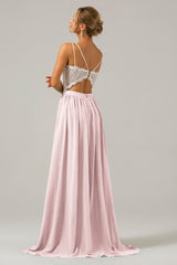 A-Linie V-Ausschnitt Boho Chiffon Langes Brautjungfernkleid mit offenem Rücken und Spitze Blush Rosa