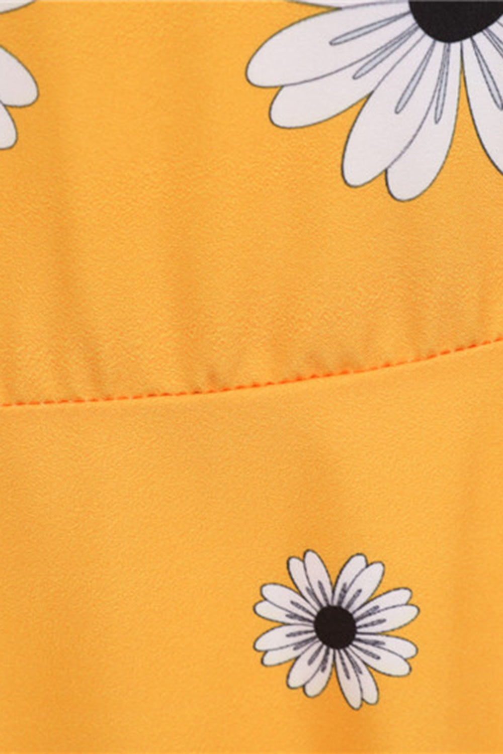 Ärmelloses bedrucktes gelbes Kleid aus den 1950er Jahren