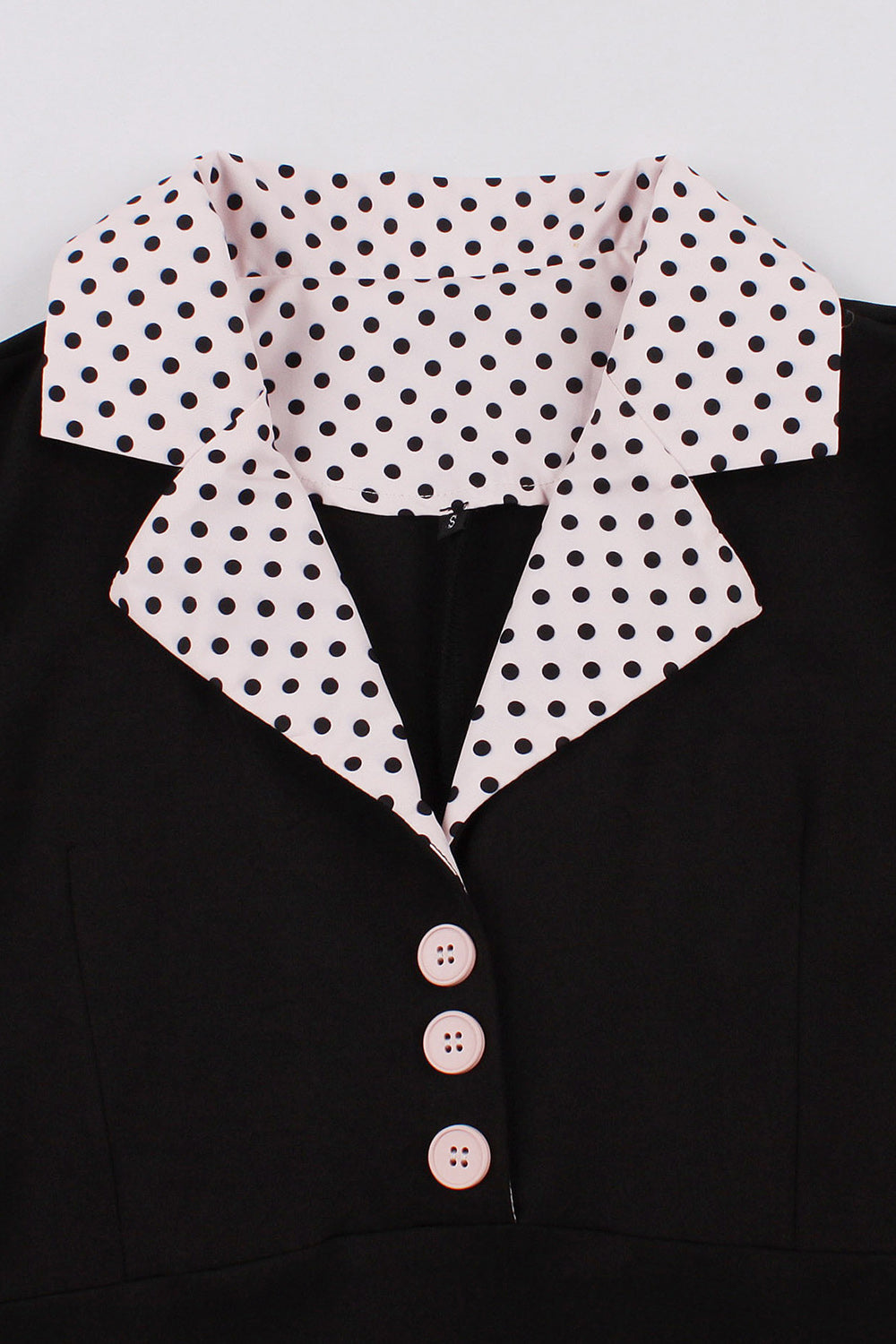 Grünes kurzärmeliges Polka Dots 1950er Jahre Kleid mit Gürtel