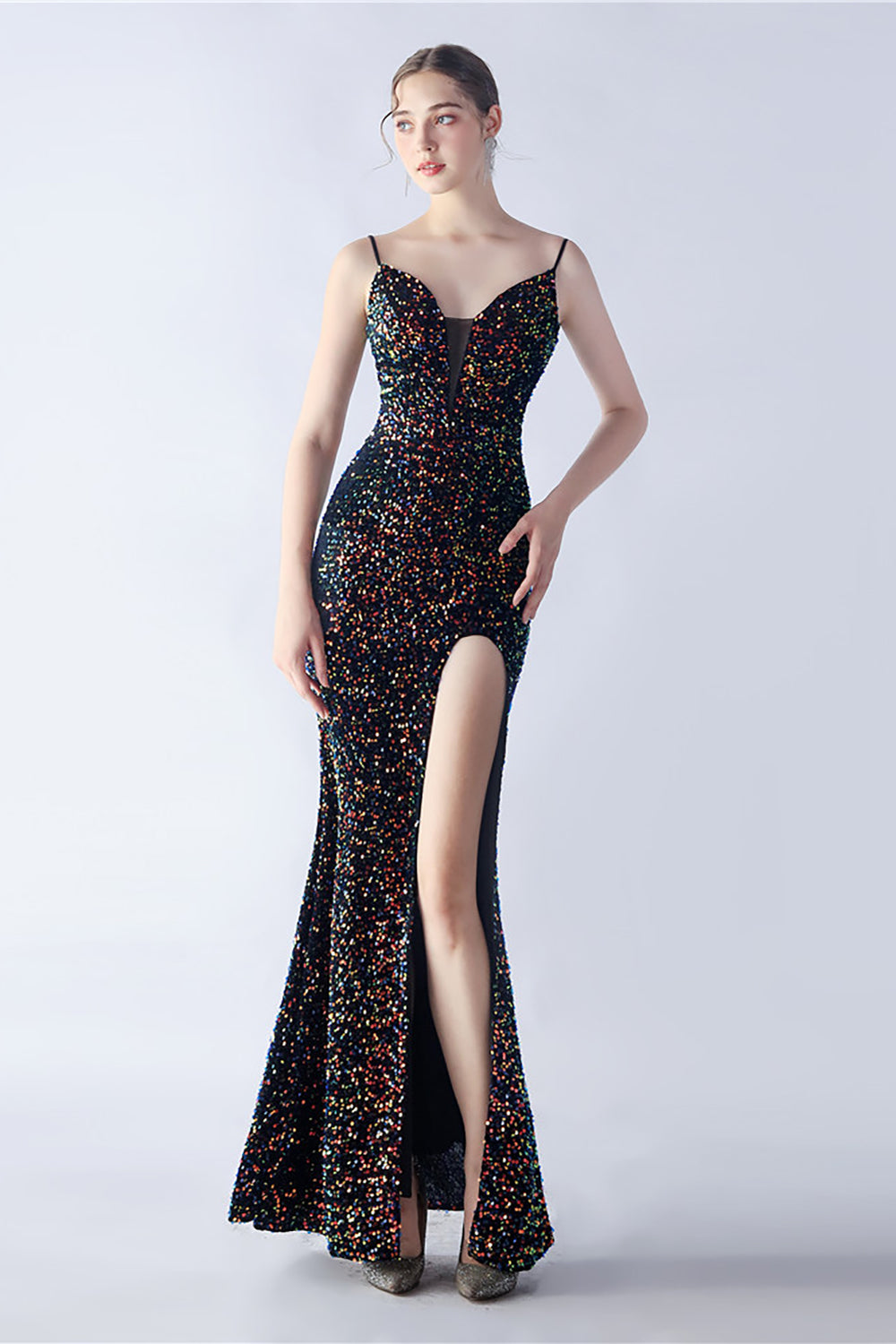 Glitzer Meerjungfrau Spaghettiträger Perlen Schwarzes Ballkleid mit Schlitz