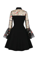 Schwarzes Langarm Halloween Kleid mit Stickerei