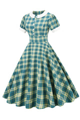 Juwelenausschnitt Green Grid Kleid aus den 1950er Jahren mit kurzen Ärmeln