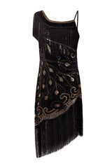 Schwarzes Eine Schulter Kleid aus den 1920er Jahren mit Fransen