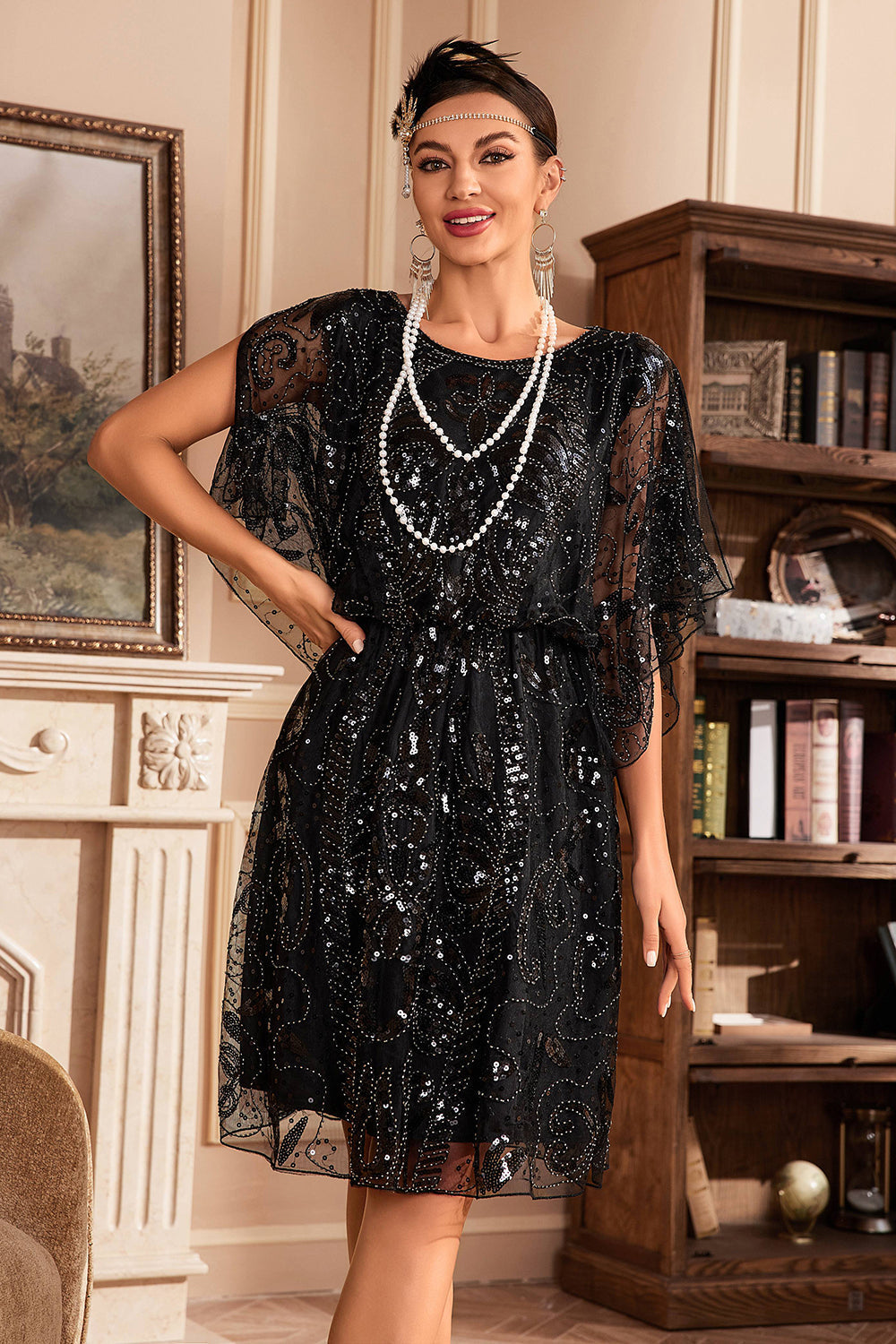 Fledermausärmel schwarzes Paillettenkleid aus den 1920er Jahren
