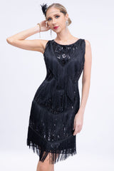 Schwarzes Pailletten Gatsby Kleid mit Fransen aus den 1920er Jahren