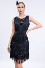 Schwarzes Pailletten Gatsby Kleid mit Fransen aus den 1920er Jahren