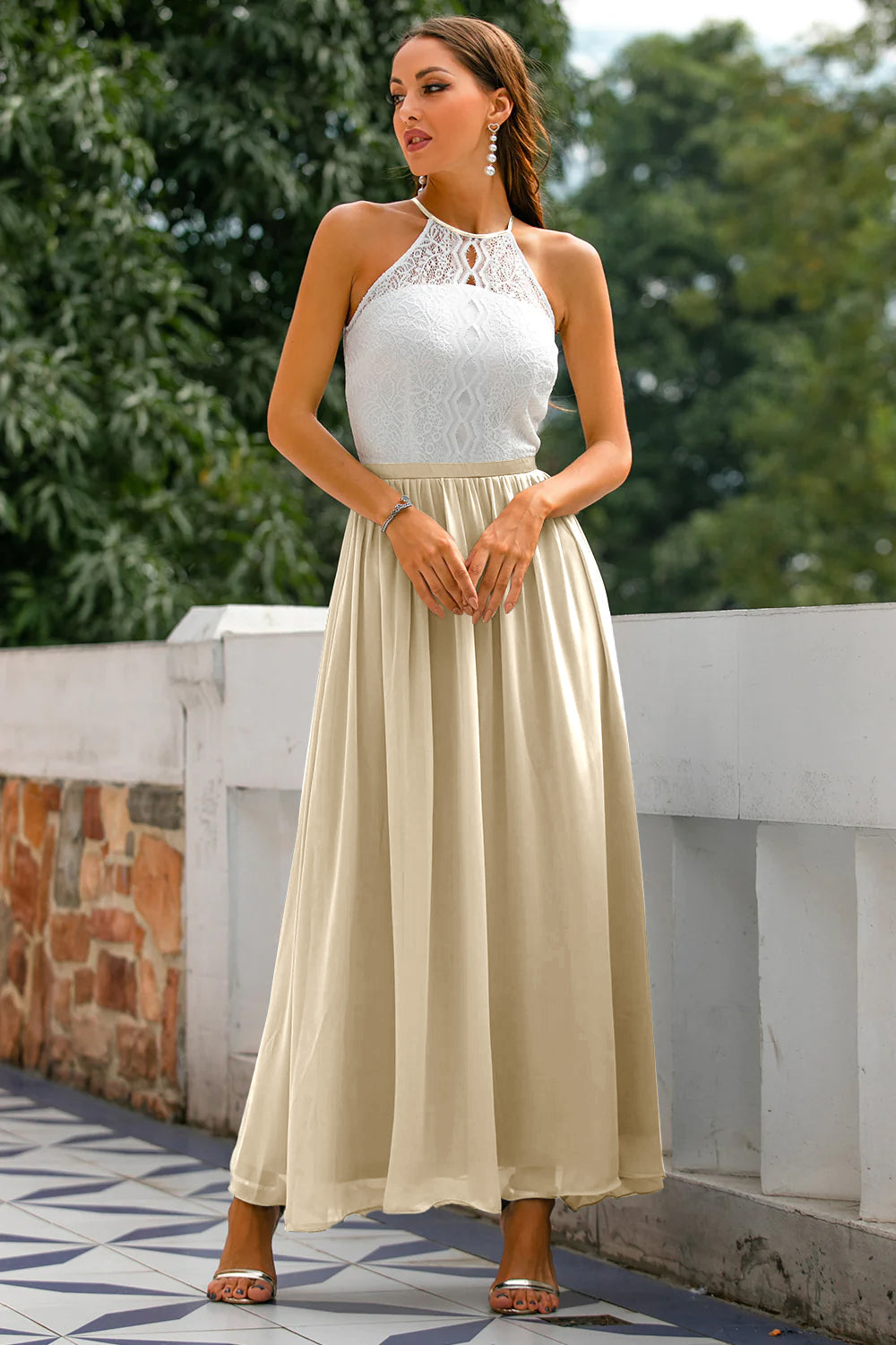 Graues Offener Rücken Hochzeitsgast Kleid